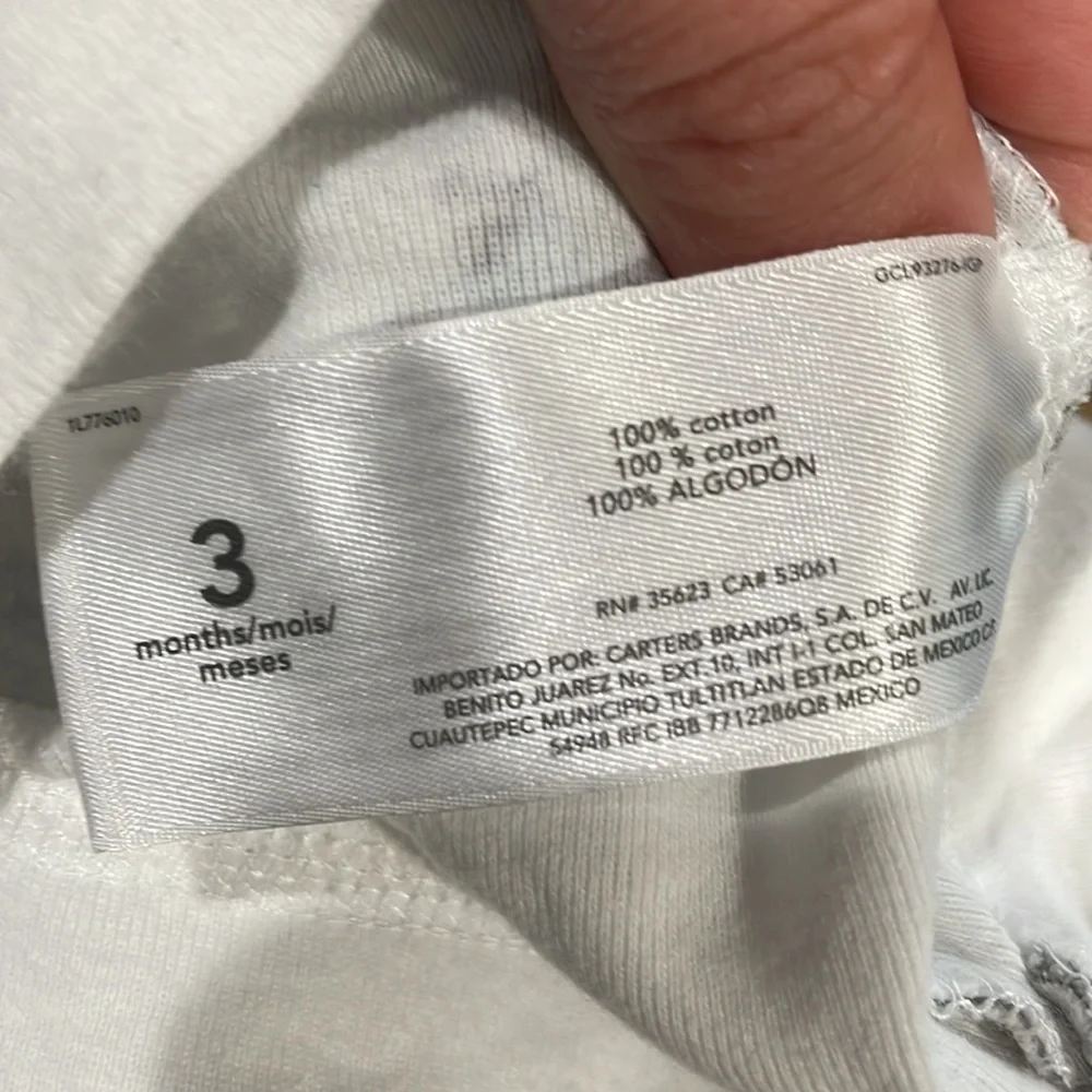 5 for $20 🌟 Baby Dino light-weight sweatshirt‎ with hood (3months)